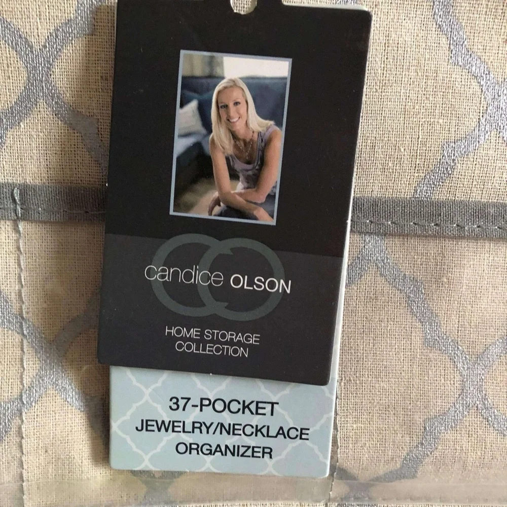 ✨🆕✨Brand New Candice Olson Jewelry Organizer